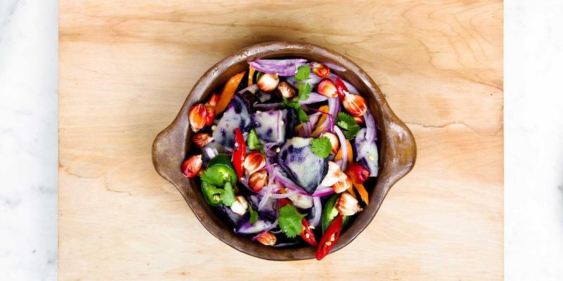 徒步旅行与露营装备必备：野外净水设备全攻略，滤水器、消毒片与煮沸法深度解析