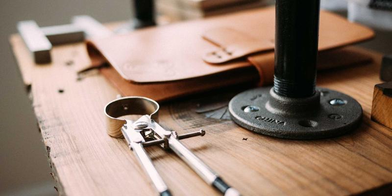 户外运动分层着装全攻略：基础层、中间层、防护层的科学搭配法则